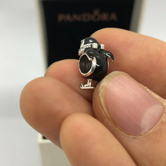 ✨🔥Pandora Skiing Penguin Charm - Picture 2 of 11